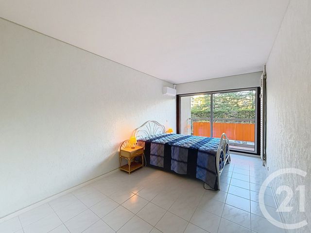 Appartement F3 à louer - 3 pièces - 74.58 m2 - MANDELIEU LA NAPOULE - 06 - PROVENCE-ALPES-COTE-D-AZUR - Century 21 Azurim