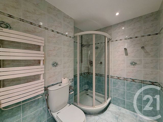Appartement F3 à louer - 3 pièces - 74.58 m2 - MANDELIEU LA NAPOULE - 06 - PROVENCE-ALPES-COTE-D-AZUR - Century 21 Azurim