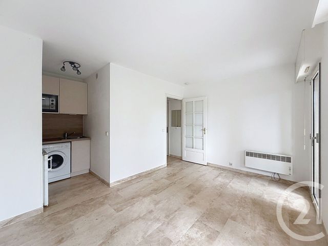 Appartement F1 à louer - 1 pièce - 19.42 m2 - MANDELIEU LA NAPOULE - 06 - PROVENCE-ALPES-COTE-D-AZUR - Century 21 Azurim