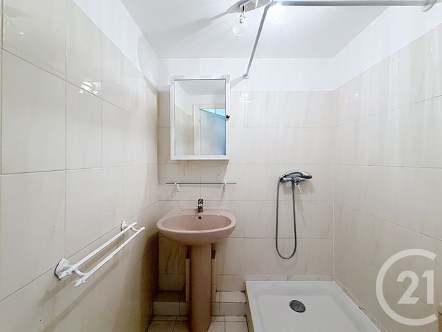 Appartement F1 à louer - 1 pièce - 19.42 m2 - MANDELIEU LA NAPOULE - 06 - PROVENCE-ALPES-COTE-D-AZUR - Century 21 Azurim