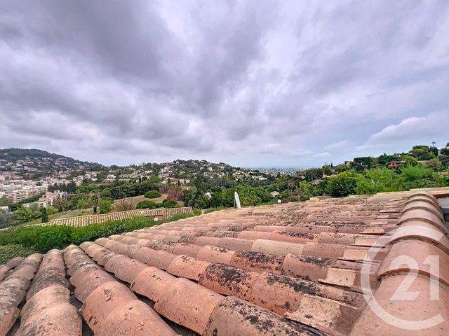 Appartement T2 à louer - 2 pièces - 48.35 m2 - VALLAURIS - 06 - PROVENCE-ALPES-COTE-D-AZUR - Century 21 Azurim