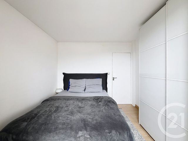Appartement T2 à louer - 2 pièces - 48.35 m2 - VALLAURIS - 06 - PROVENCE-ALPES-COTE-D-AZUR - Century 21 Azurim