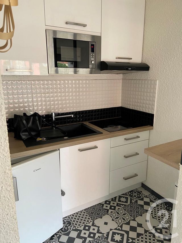 Appartement T2 à louer - 2 pièces - 36.03 m2 - MANDELIEU LA NAPOULE - 06 - PROVENCE-ALPES-COTE-D-AZUR - Century 21 Azurim