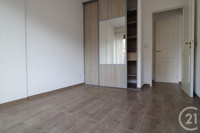 Appartement T2 à louer - 2 pièces - 36.03 m2 - MANDELIEU LA NAPOULE - 06 - PROVENCE-ALPES-COTE-D-AZUR - Century 21 Azurim