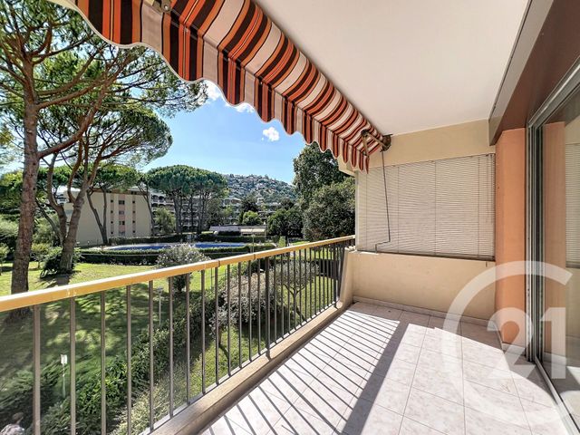 Appartement Studio à louer - 1 pièce - 21.73 m2 - MANDELIEU LA NAPOULE - 06 - PROVENCE-ALPES-COTE-D-AZUR - Century 21 Azurim