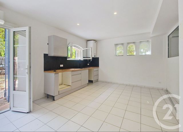 maison à vendre - 19 pièces - 520.0 m2 - GRIMAUD - 83 - PROVENCE-ALPES-COTE-D-AZUR - Century 21 Azurim