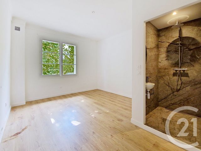 maison à vendre - 19 pièces - 520.0 m2 - GRIMAUD - 83 - PROVENCE-ALPES-COTE-D-AZUR - Century 21 Azurim