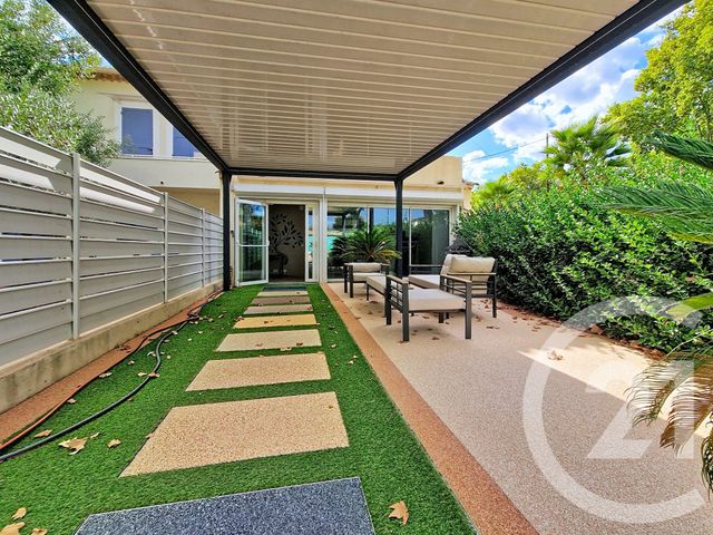 maison à vendre - 19 pièces - 520.0 m2 - GRIMAUD - 83 - PROVENCE-ALPES-COTE-D-AZUR - Century 21 Azurim