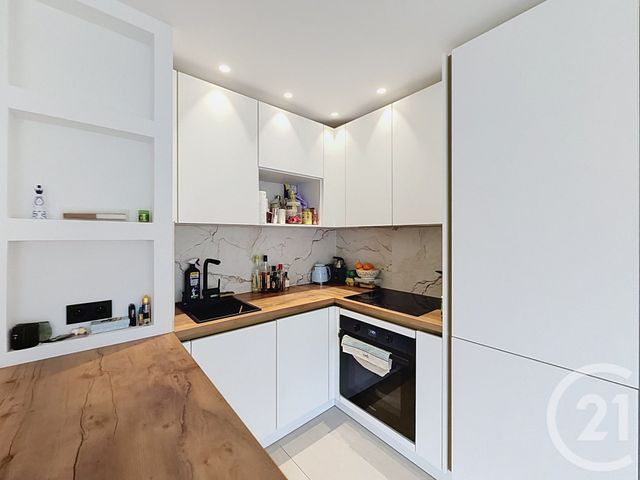 Appartement Studio à louer - 1 pièce - 25.6 m2 - MANDELIEU LA NAPOULE - 06 - PROVENCE-ALPES-COTE-D-AZUR - Century 21 Azurim