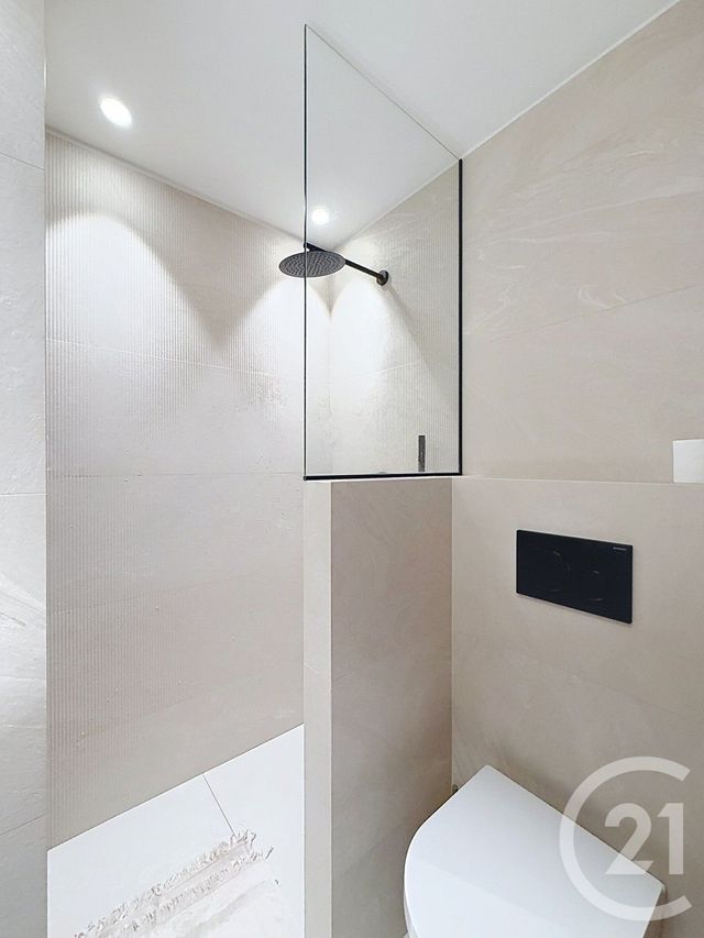 Appartement Studio à louer - 1 pièce - 25.6 m2 - MANDELIEU LA NAPOULE - 06 - PROVENCE-ALPES-COTE-D-AZUR - Century 21 Azurim