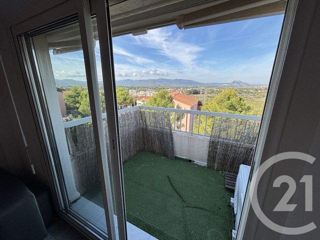 Appartement T2 à louer - 2 pièces - 26.89 m2 - FREJUS - 83 - PROVENCE-ALPES-COTE-D-AZUR - Century 21 Azurim