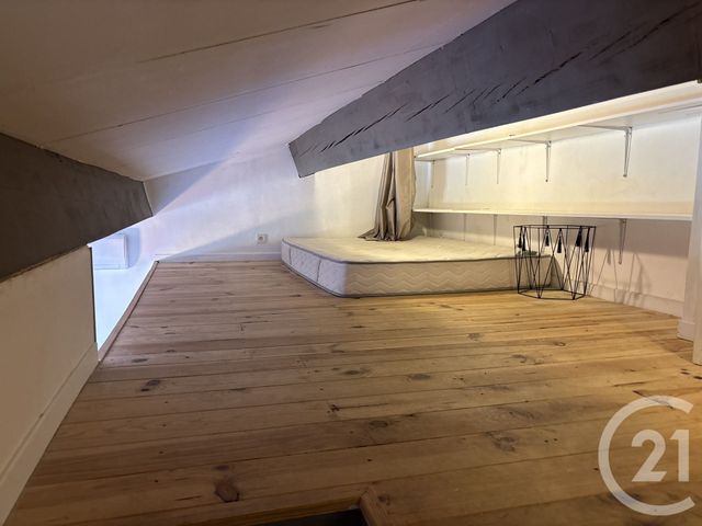 Appartement T2 à louer - 2 pièces - 26.89 m2 - FREJUS - 83 - PROVENCE-ALPES-COTE-D-AZUR - Century 21 Azurim