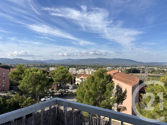 Appartement T2 à louer - 2 pièces - 26.89 m2 - FREJUS - 83 - PROVENCE-ALPES-COTE-D-AZUR - Century 21 Azurim